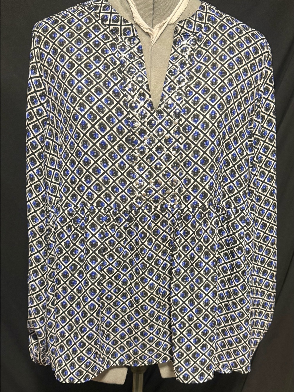 New Directions Geometric Print V-Neck Blouse in Blue and Black with Bell Sleeves